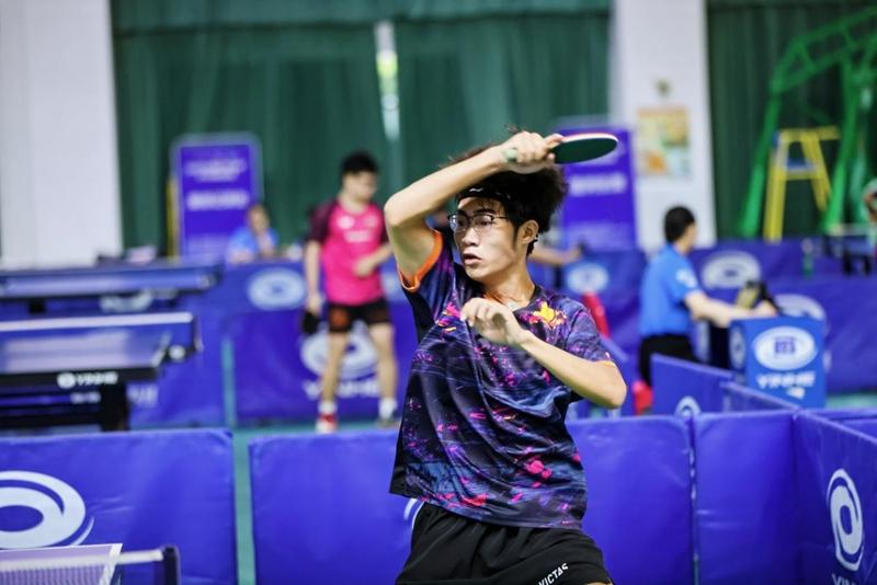 据年龄划分, 球协会 据年龄划分, 球协会