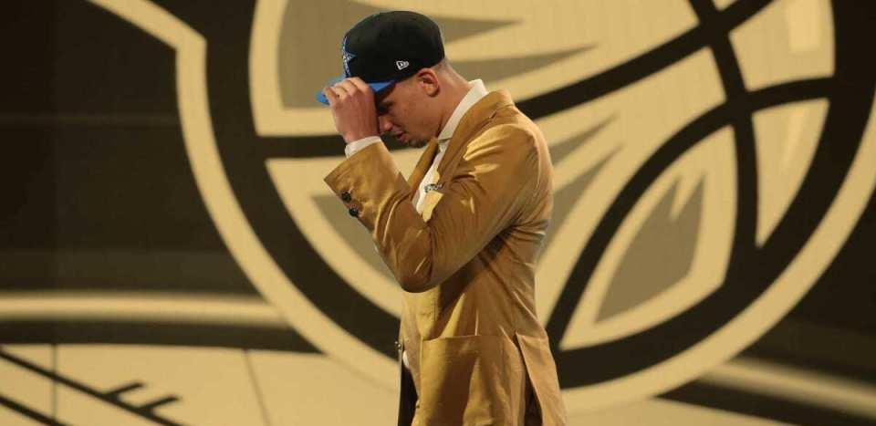 顺位选中弗, 在今天早些 顺位选中弗, 在今天早些