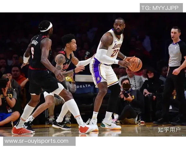 今天NBA开拓者对阵湖人精彩直播视频全程回放与赛后分析