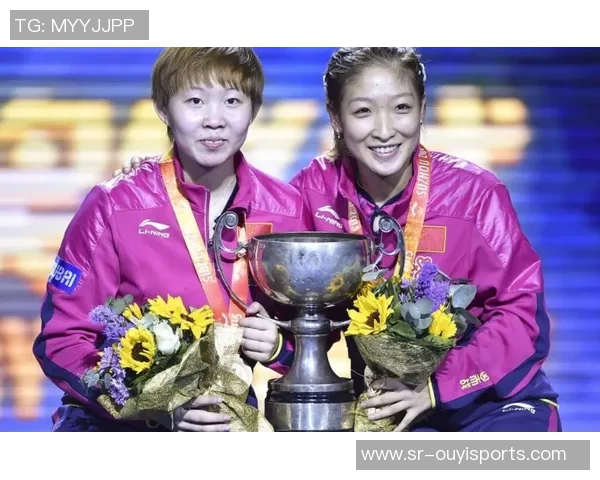 女乒四川队与浙江队激战正酣争夺全国乒乓球锦标赛冠军荣耀